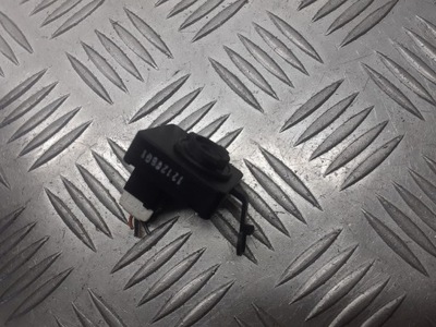 Датчик температури внутрішньої citroen c4 picasso a67100400 фото №1