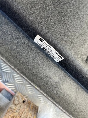 Полка багажника задняя seat leon iv 20- хэтчбек 5fa867769 фото №1