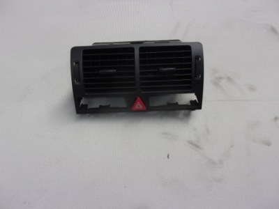 Решётка обдув средняя audi a2 8z0820951a европа фото №1