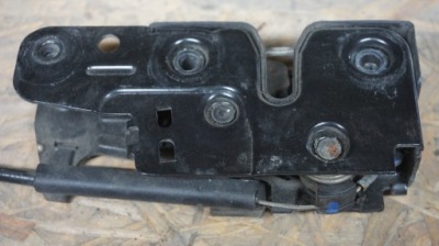 Audi a4 b8 a5 замок капот 8k0823509d фото №1