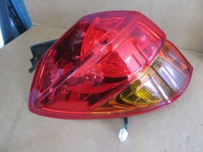 Subaru legacy iv 03-6 лампа ліва задня kombi europa фото №1