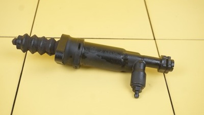 Mini clubman r55 r56 r60 r57 1.6 t 12r 184km n18b16a цилиндр сцепления 6798372 фото №1