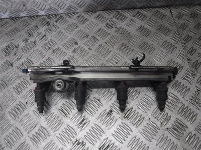 Молдинг упорскування volvo v40 2.0 16v фото №1