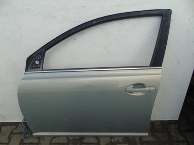 Дверь левый перед toyota avensis t25 фото №1