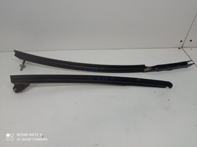 Mercedes sl r129 рестайлинг  направляющая стекло правая фото №1