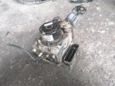 Насос abs toyota yaris iii 44540-0d020 фото №1