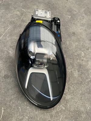 Porsche 992 лампа правая перед led ксенон 992941006h фото №1