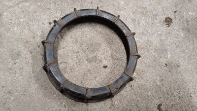 Ford fiesta mk8 гайка бака фото №1