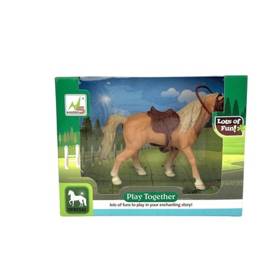 OSIODŁANY KOŃ W PUDEŁKU