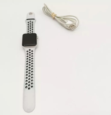 APPLE WATCH 3 NIKE+ 42 MM SREBRNY