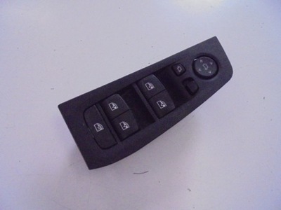 Панель вікон лівий перед bmw serii 1 f40 2020 rok фото №1