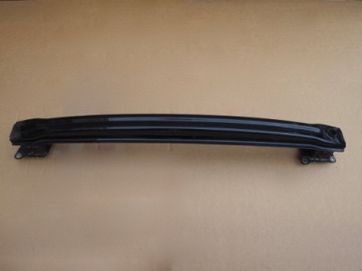 Skoda yeti 5l балка бампера задняя фото №1