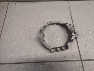 Рамка кронштейн противотуманной фары toyota avensis t27 52127-05070 фото №1