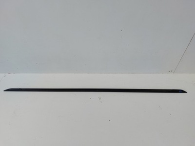 Audi a4 b9 8w0 s-line молдинг поріг права фото №1