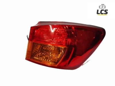 FARO DERECHA PARTE TRASERA ALAS LEXUS IS 220 250 II UK  