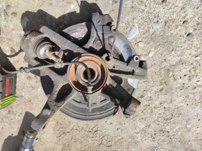 Mercedes ml w163 3.2 v6 поворотный кулак правый задний  задняя фото №1