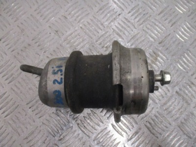 Подушка двигателя lexus is220 nx300 фото №1