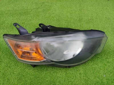 Mitsubishi colt vi 08- лампа правая передняя перед фото №1