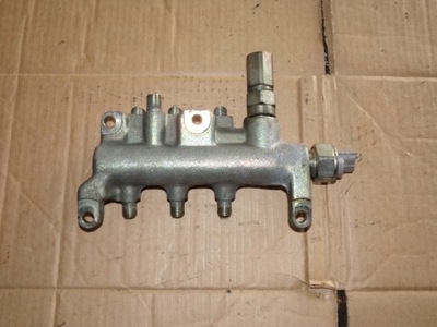 Молдинг впрыскная vel satis espace iv 3.0 dci фото №1