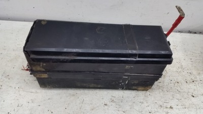 Land rover discovery iii корпус запобіжників фото №1