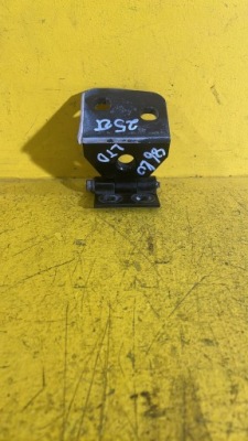 Bmw x3 i - петля двері - лівий задній dół - 3402821 фото №1