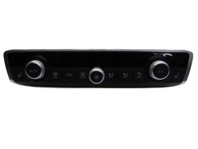 Панель кондиционера 8v0820043r audi a3 s3 фото №1