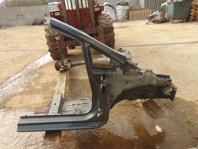 Четверть перед передняя правая ford fiesta mk7 2009-16r разные цвета фото №1