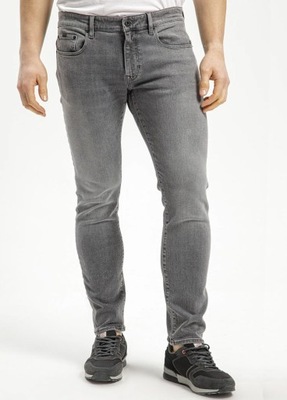 Cross Jeans 939 Tapered - Grey (152)