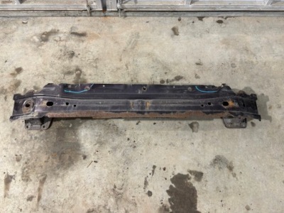 Subaru xv gp балка pod бампер перед фото №1