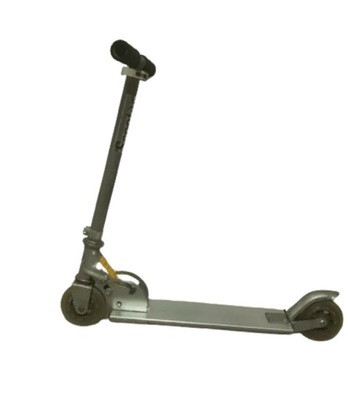 HULAJNOGA SREBRNA SCOOTER