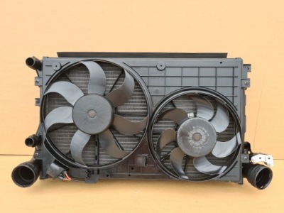 Комплект радіатор вентилятори audi a3 8p 1.9tdi фото №1