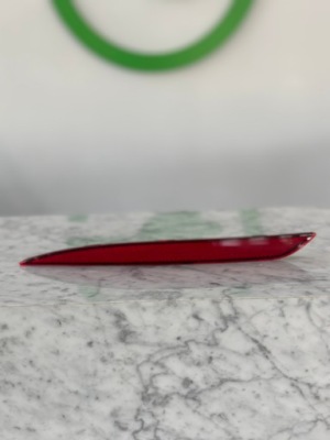 Відбивач бампера лівий задня tesla y 1495817-00-c фото №1