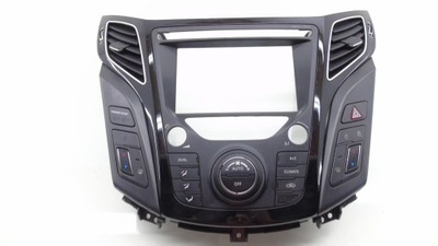 Панель кондиционера рамка радио hyundai i40 97250-3z900 фото №1