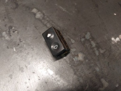 Кнопка скло bmw 3 e36 8368941 фото №1