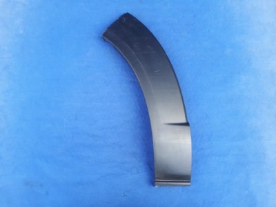 Mazda cx30 2019- 19- накладка правая na бампер фото №1