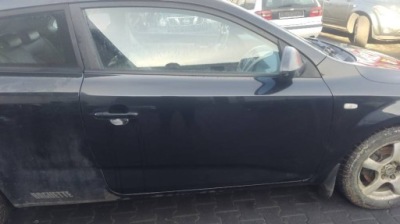 Двері голий правий перед kia proceed i 1k hb 3d 07-10r фото №1