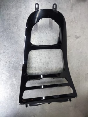 Mercedes e klasa w213 рамка консолі dekor a2138100815 фото №1