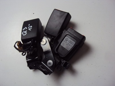 Замки ремней задняя audi q3 8u tdi 2011- фото №1