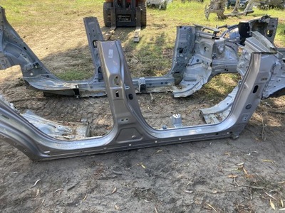 Порог правый длинный toyota c-hr 16- 1k0 фото №1