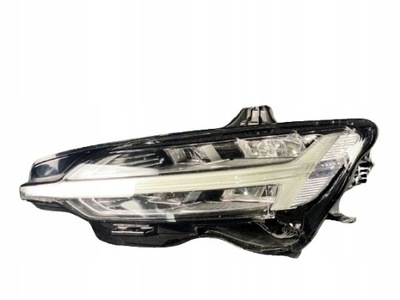 Volvo s60 iii v60 ii лампа full led левая перед передняя 32338001 фото №1