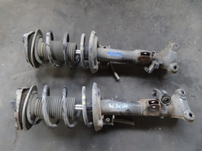 Амортизатор левый перед mercedes w 204 фото №1