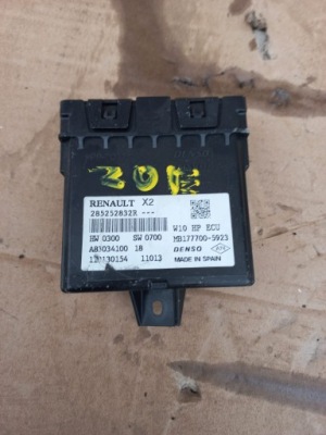Renault zoe блок керування 285252832r фото №1