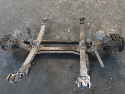 Oś передня балка перед щітки ресори підвіска автобус isuzu turquoise фото №1