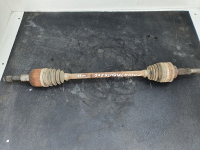 Mazda tribute 2.0 16v 4x4 механічна коробка передач привідний вал задня 88 cm фото №1