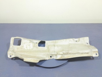 Audi q7 ii 4m захист теплова 4m0825662j фото №1