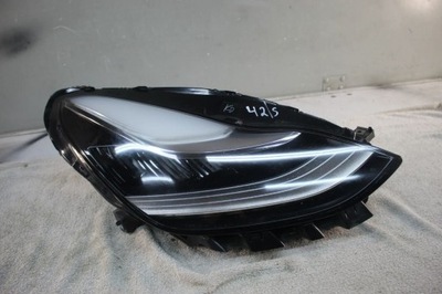 Лампа права перед tesla model 3 iii y full led 1077376-00-c фото №1