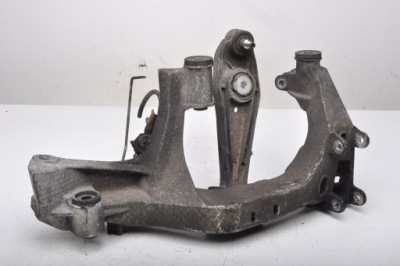 Porsche 911 996 3.6 поворотный кулак правый задняя фото №1