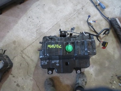 Бак adblue ad blue 237g00231r renault master фото №1