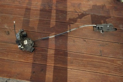 Замок правий задня smax mondeo mk4 7s7aa26412ab фото №1