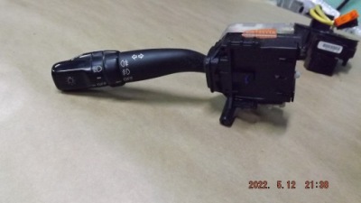 Toyota corolla verso ii 06r перемикач світла фото №1